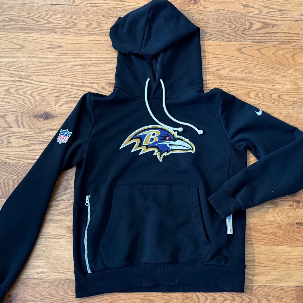 NWOT Baltimore Ravens Nike Black Sideline Hoodie (Size: Small) - Picture 4 of 13